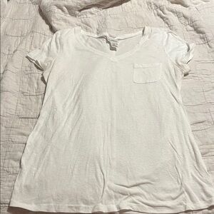 Motherhood Maternity White Vneck T - Size M